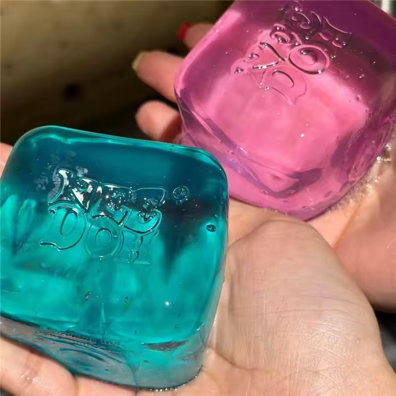 NeeDoh Şık Küp Şeklinde Sıkıla - Fidget Cube Original incelemesi ve fiyatı